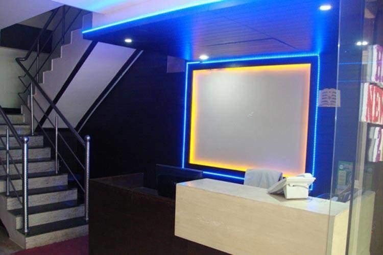 Seaqueen Residency Hotel Madras Buitenkant foto